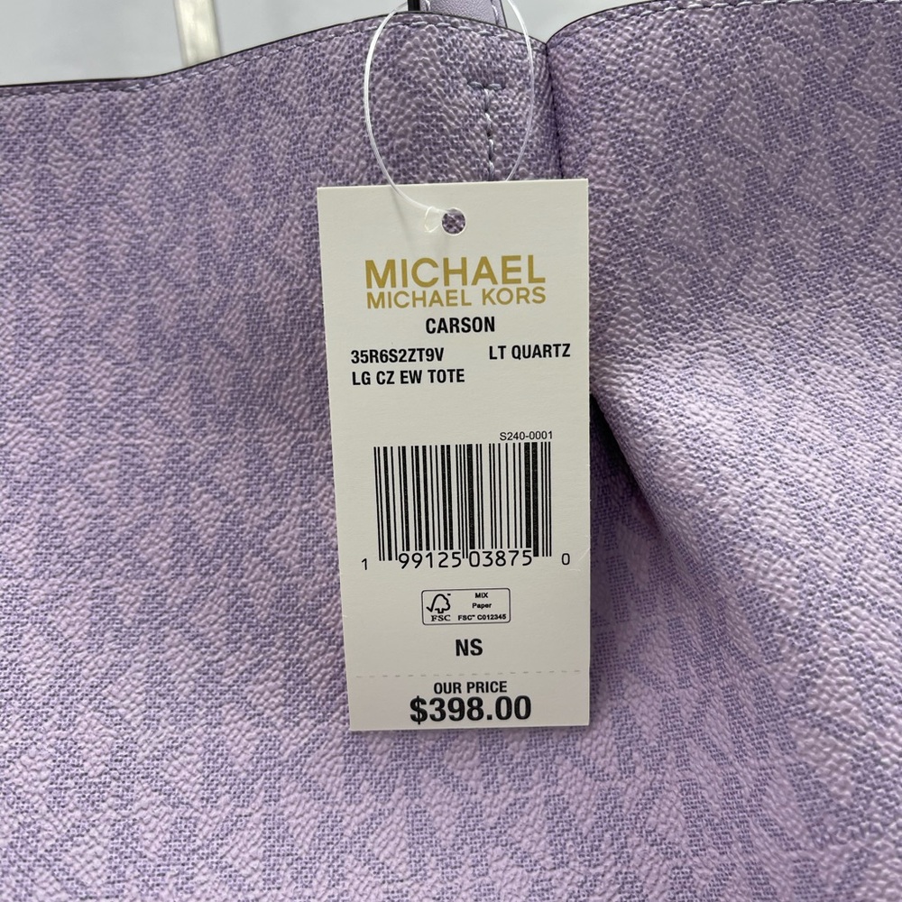 MICHAEL KORS Carson Large Signature Logo Shoulder Tote Bag
Light Quartz
NWT - Picture 7 of 16